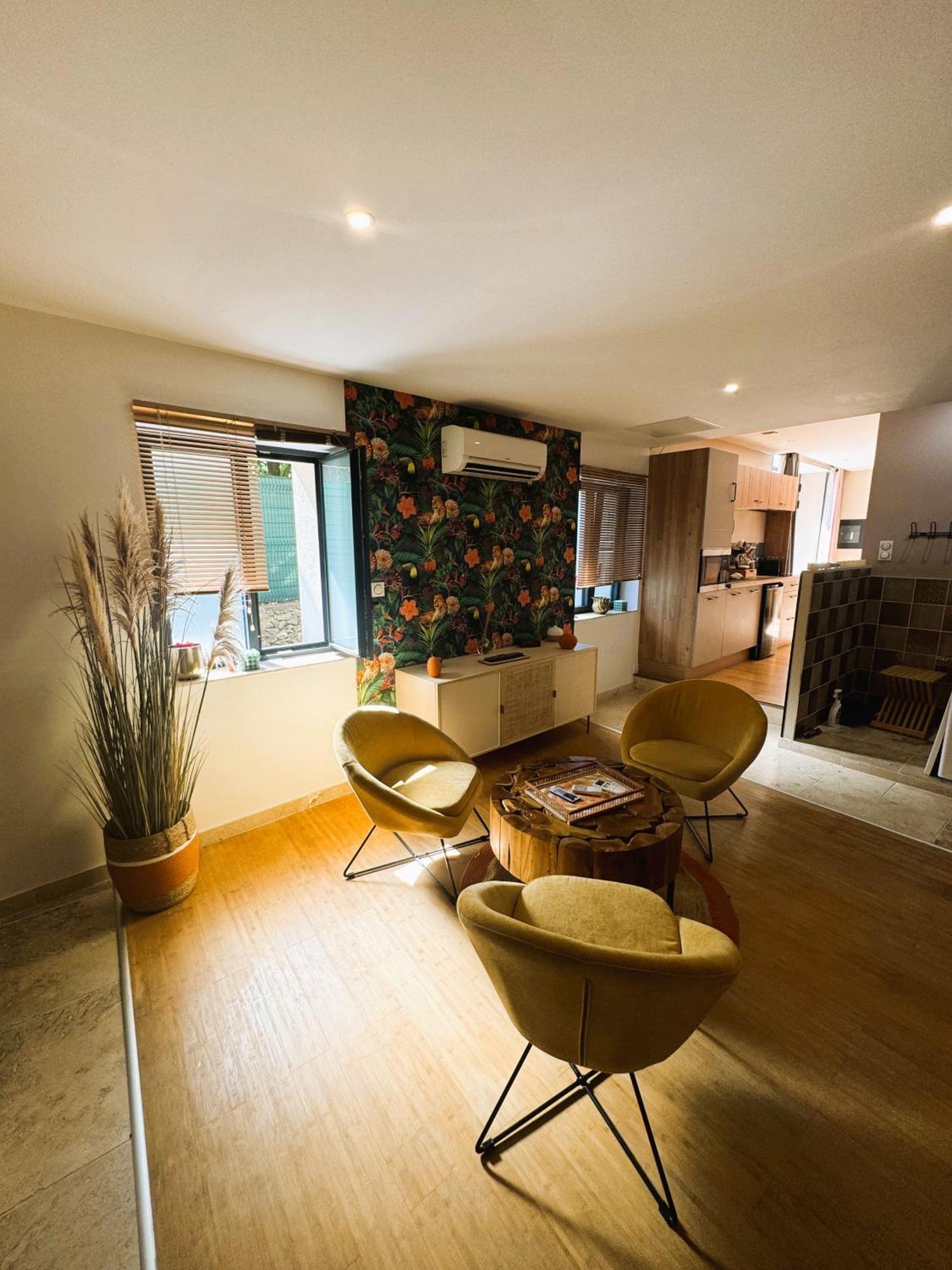 Le Dix - Classic Room - Vallabrix Proche Uzes Kültér fotó