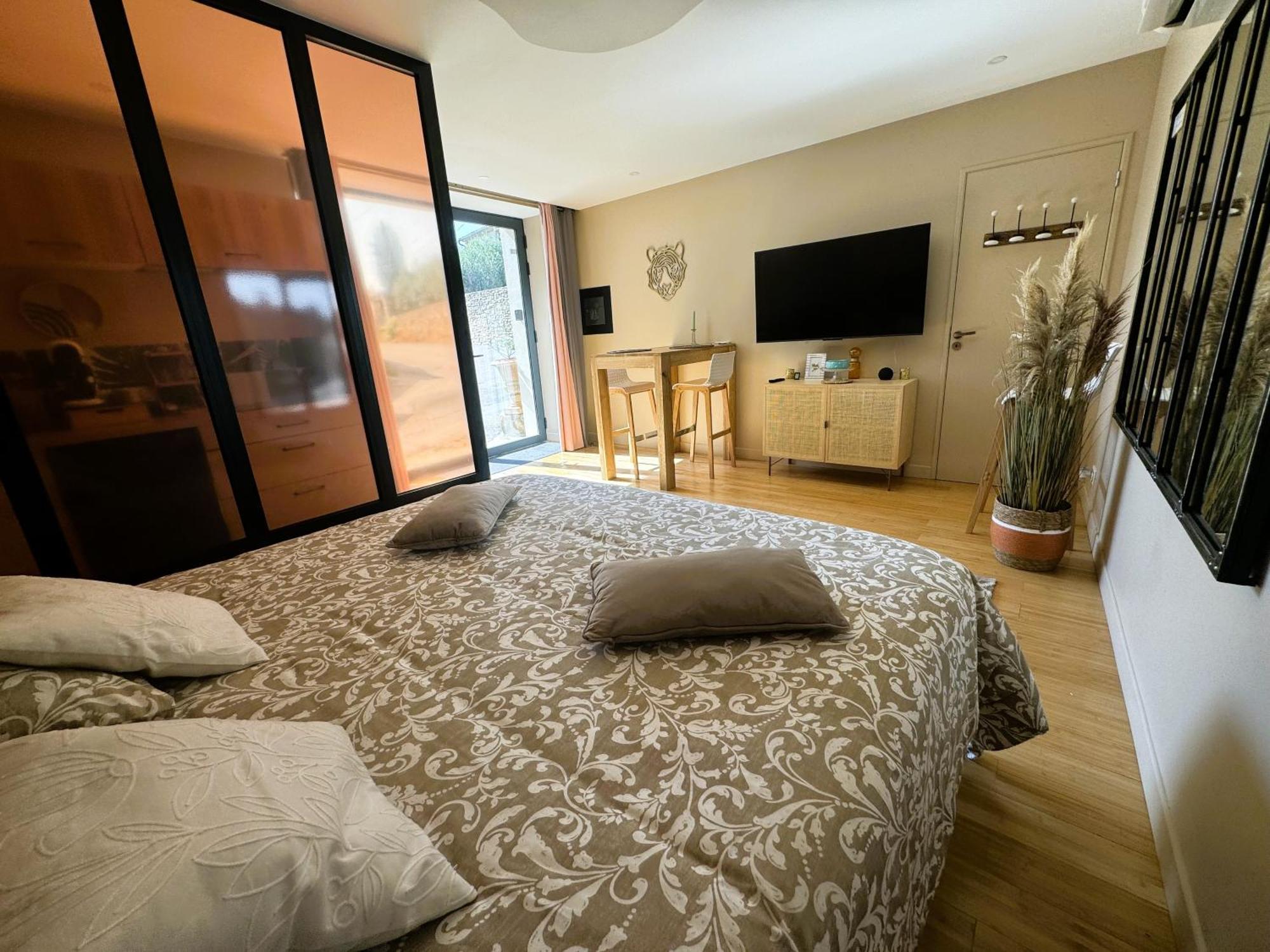 Le Dix - Classic Room - Vallabrix Proche Uzes Kültér fotó